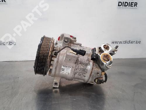 Used AC compressor AC compressor VOLVO XC40 (536) T2 (129 hp) 10888638 10888638
