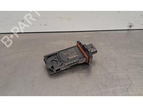 Mass air flow sensor BMW 1 (F40) 118 i | BP32276804M95