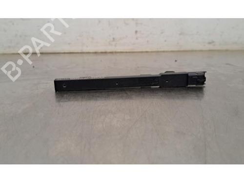 Module électronique PEUGEOT 308 III (FB_, FH_, FP_, F3_, FM_) PureTech 130 (FPHNSL, FPHNST) (131 hp) 26205356