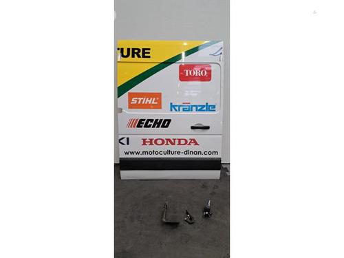Used Right slide door Right slide door 38022483 38022483
