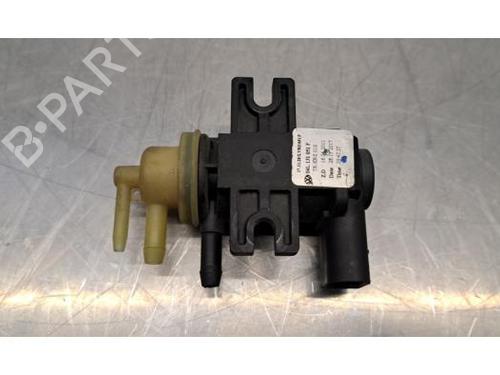 Electronic module AUDI A3 Limousine (8VS, 8VM) 1.6 TDI | BP31691945M83