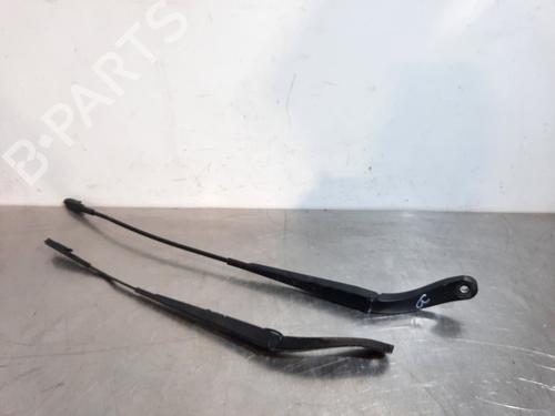 Used Front windshield wiper arm FORD C-MAX II (DXA/CB7, DXA/CEU) 1.5 TDCi (120 hp) 16453719