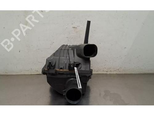 Used Air filter box Air filter box RENAULT TRAFIC III Van (FG_) 2.0 dCi 120 (FGMN) (120 hp) 40517597 40517597