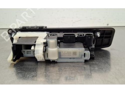 tailgate-handle-mercedes-benz-a-class-w177-2018-33927539 main image