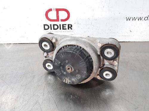 Used Engine mount LAND ROVER RANGE ROVER SPORT II (L494) 3.0 SDV6 4x4 (306 hp) 10882730