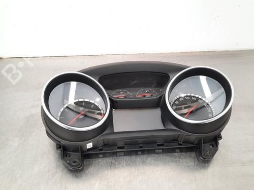 Used Instrument cluster OPEL ASTRA K Sports Tourer (B16) 1.4 Turbo (35) (150 hp) 11728041