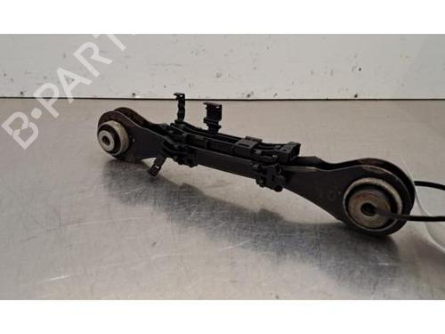 Højre bagtil bærearm Højre bagtil bærearm BMW 4 Gran Coupe (F36) 420 i (163 hp) 34200659 34200659