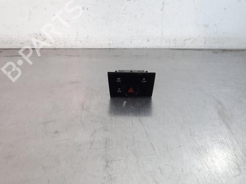 Used Warning switch Warning switch VW GOLF VIII Variant (CG5, DB5) 1.0 TSI (110 hp) 36099955 36099955