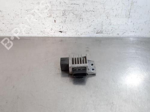 Used Electronic module RENAULT TRAFIC III Van (FG_) 2.0 dCi 145 (FGML) (145 hp) 25610608