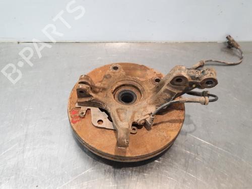 Used Right front steering knuckle RENAULT CLIO IV (BH_) 1.2 TCe 120 (BHM0) (120 hp) 10812810