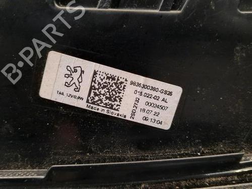 Right taillight PEUGEOT 308 III (FB_, FH_, FP_, F3_, FM_) PureTech 130 (FPHNSL, FPHNST) | BP23598473C35 
