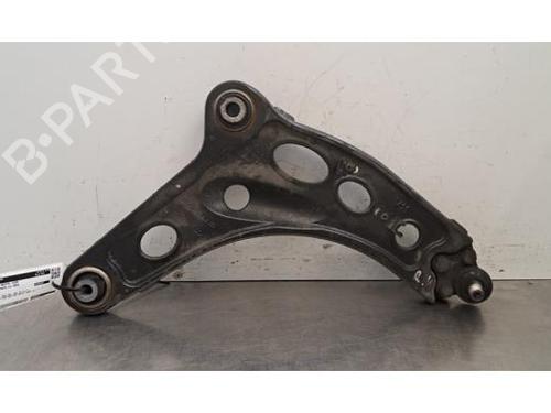 Used Right front suspension arm Right front suspension arm 38043820 38043820