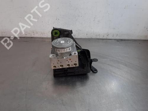 abs-pump-vw-golf-viii-cd1-da1-2019-39216890 main image