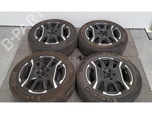 Used Wheel set Wheel set PEUGEOT 3008 III (KA_, KB_, KC_) Plug-in Hybrid 195 (KBDGK3) (194 hp) 36012428 36012428