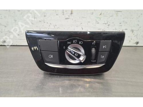 Used Headlight switch Headlight switch BMW 5 Touring (G31) 530 e Plug-in-Hybrid (292 hp) 40288949 40288949