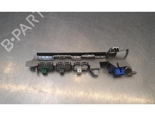 Switch DS DS 7 Crossback (J4_, JR_, JC_) E-TENSE 4x4 (J45GBU) | BP37284821I30 - Image 8