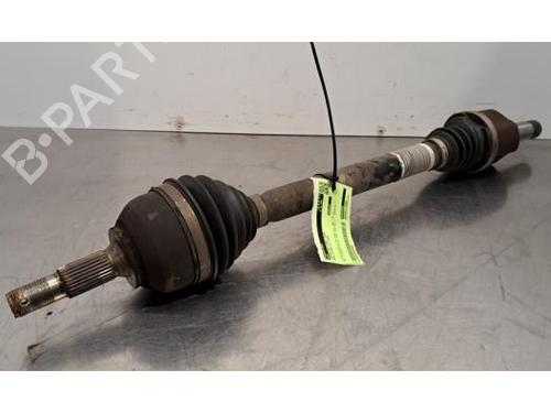 Used Left front driveshaft OPEL VIVARO C Van (K0) 1.5 (120 hp) 31818723