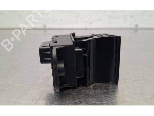 Switch MG MG ZS SUV (AZS1) EV | BP40285124I30 - Image 4