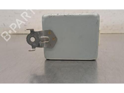 Used Electronic module Electronic module TOYOTA YARIS (_P21_, _PA1_, _PH1_) 1.5 Hybrid (MXPH10, MXPH11) (116 hp) 34426012 34426012