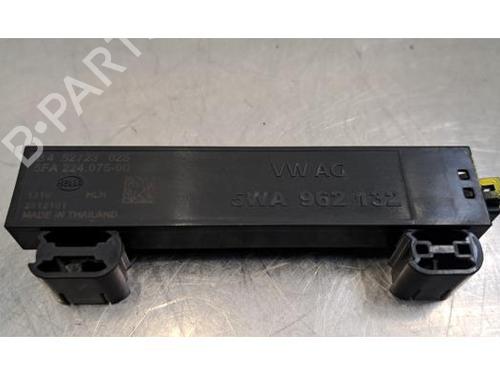 Antenna/Base SKODA SUPERB IV Estate (NZ5) 2.0 TDI | BP38192505C140 - Image 3