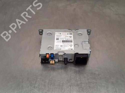 Used Radio OPEL CORSA F (P2JO) CORSA-e (68) (136 hp) 23596359