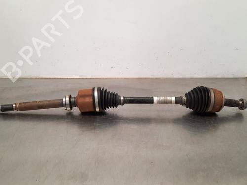 Used Right front driveshaft PEUGEOT 208 II (UB_, UP_, UW_, UJ_) 1.5 BlueHDI 100 (102 hp) 15725859