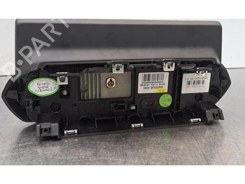 Display Display PEUGEOT 208 II (UB_, UP_, UW_, UJ_) 1.2 PureTech 100 (101 hp) 36769742 36769742