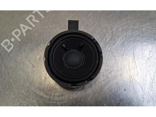 Used Speaker Speaker MERCEDES-BENZ CLA (C118) CLA 180 (118.384) (136 hp) 40289132 40289132