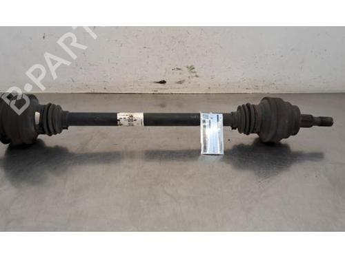 Used Right rear driveshaft Right rear driveshaft MERCEDES-BENZ VITO Mixto (Double Cabin) (W447) 111 CDI (447.701, 447.703, 447.705) (114 hp) 36379437 36379437