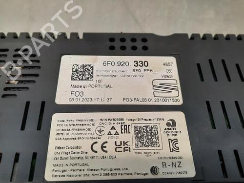 Instrument cluster SEAT ARONA (KJ7, KJP) 1.0 TSI | BP21674293C47 