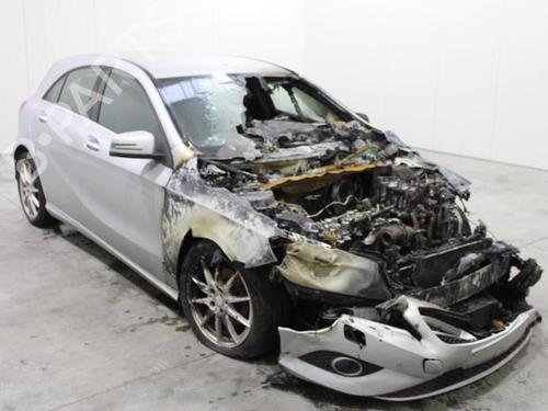 Left rear steering knuckle MERCEDES-BENZ CLA Coupe (C117) CLA 180 (117.342) | BP23595145M27 