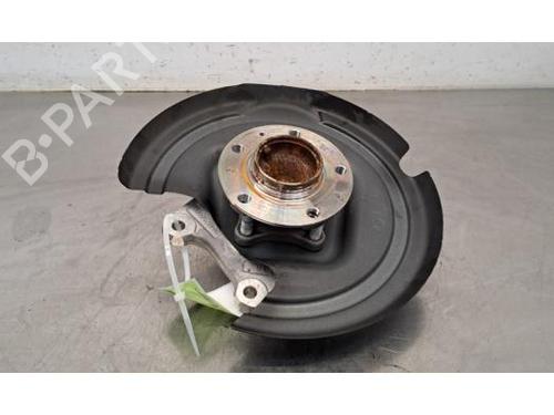 Used Left rear steering knuckle Left rear steering knuckle PEUGEOT 308 III (FB_, FH_, FP_, F3_, FM_) e-308 (FMZKWZ) (156 hp) 30605260 30605260