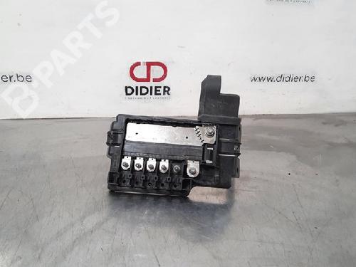 Sikringsdåse VW POLO VI (AW1, BZ1, AE1) 1.0 (75 hp) 10890857