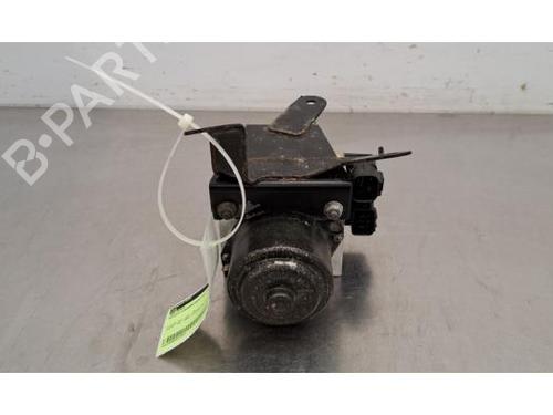 Used ABS pump TOYOTA LAND CRUISER 90 (_J9_) 3.0 TD (KZJ90_, KZJ95_, KZJ90R, KZJ95R, KZJ90W, KZJ95W) (125 hp) 29389017