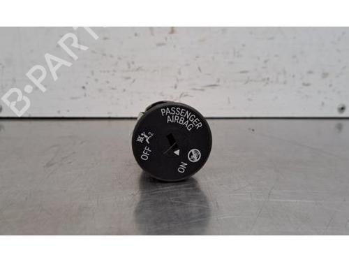 Used Switch Switch 37285230 37285230