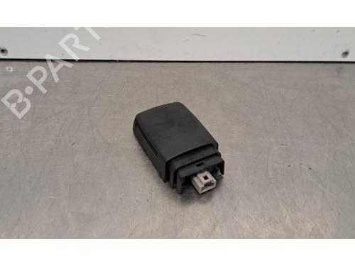 Used Electronic module TOYOTA YARIS (_P21_, _PA1_, _PH1_) 1.5 Hybrid (MXPH10, MXPH11) (116 hp) 30915769