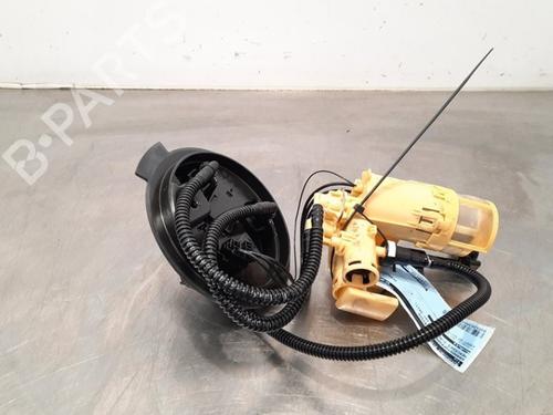 Fuel pump MERCEDES-BENZ C-CLASS (W205) C 180 BlueTEC / d (205.036) | BP10812478M76 