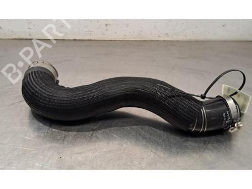 Used Intercooler pipe PEUGEOT 308 III (FB_, FH_, FP_, F3_, FM_) PureTech 130 (FPHNSL, FPHNST) (131 hp) 31241682