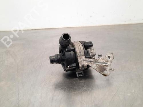 Used Auxiliary water pump MERCEDES-BENZ C-CLASS (W205) C 250 BlueTEC / d (205.008, 205.006) (204 hp) 23581429