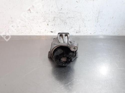 Used Engine mount AUDI A4 B9 (8W2, 8WC) 35 TFSI Mild Hybrid (150 hp) 26510063