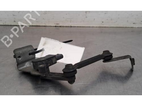 Used Electronic module Electronic module MERCEDES-BENZ G-CLASS (W463) G 400 d 4-matic (463.350) (330 hp) 35746739 35746739