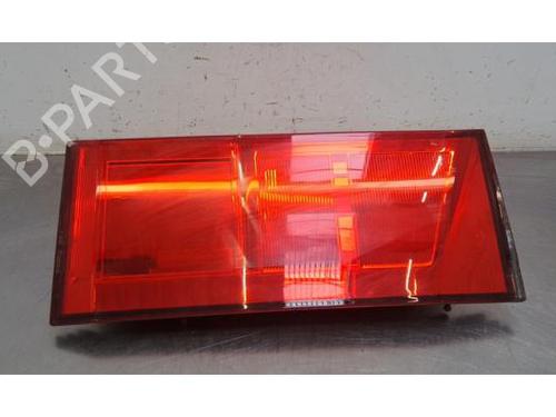 Used Right taillight Right taillight MAN TGE Van 2.0 TDI (01V, 03V, 36V, UYB, UYC, UYD) (140 hp) 35772628 35772628