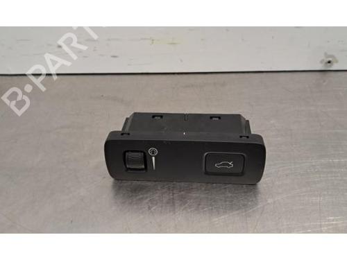 Used Switch VOLVO XC90 II (256) D5 AWD (235 hp) 32222870