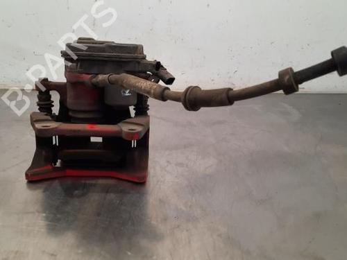 Used Right rear brake caliper PORSCHE MACAN (95B) 3.0 GTS (360 hp) 19649957