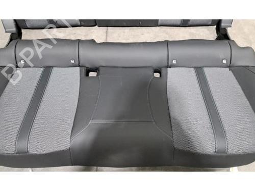  - Image 3