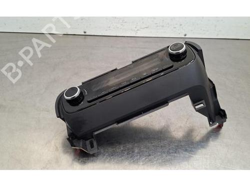 Used Climate control Climate control 37092102 37092102