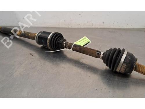 Used Right front driveshaft LAND ROVER RANGE ROVER SPORT II (L494) 3.0 SDV6 4x4 (306 hp) 29700963
