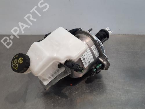 Used Servo brake PEUGEOT 3008 II SUV (MC_, MR_, MJ_, M4_) 1.2 THP/ PureTech 130 (MRHNSM, MRHNSU, MRHNSJ, MRHNYW,... (131 hp) 15789380
