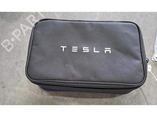 Tow ball/Mechanism TESLA MODEL Y (5YJY) Long Range All-wheel Drive | BP29621339C141 