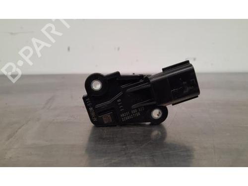 Used Mass air flow sensor RENAULT CLIO V (B7_) 1.5 Blue dCi 100 (B7AD) (101 hp) 24832176